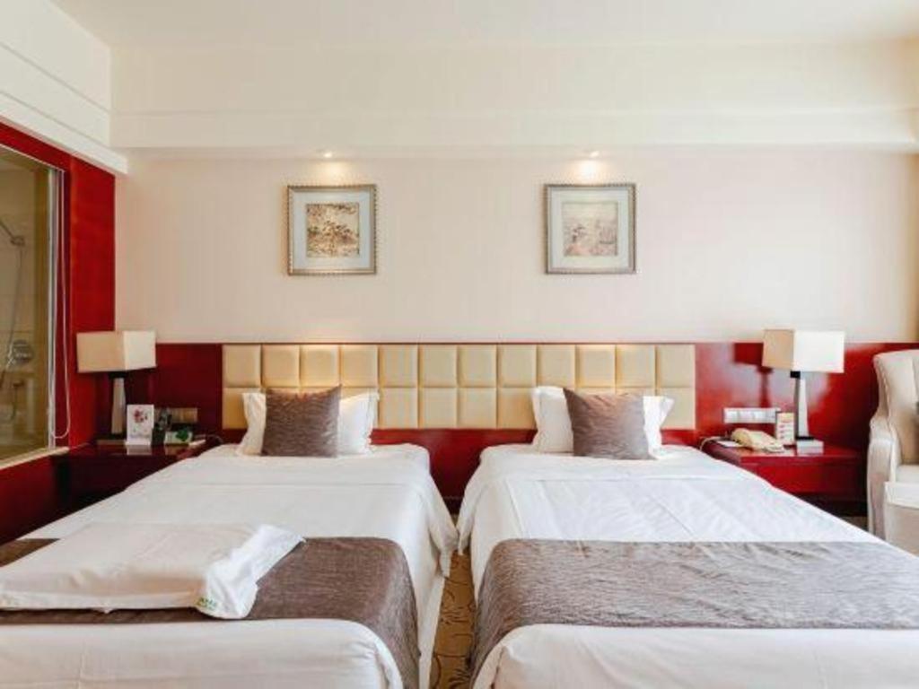 Chengdu Yinsheng International Hotel Supoqiao Extérieur photo