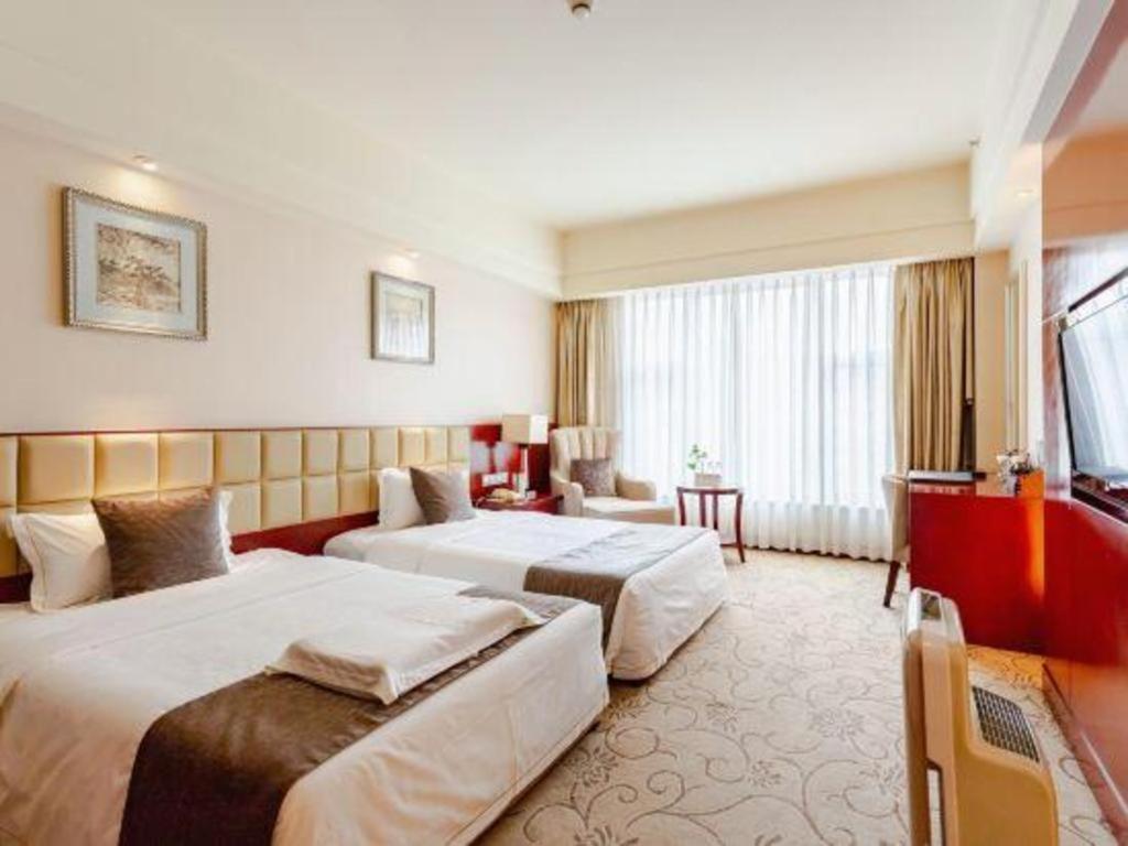 Chengdu Yinsheng International Hotel Supoqiao Extérieur photo