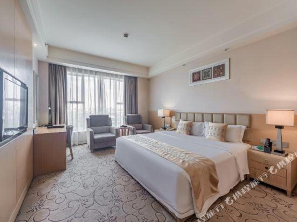 Chengdu Yinsheng International Hotel Supoqiao Extérieur photo