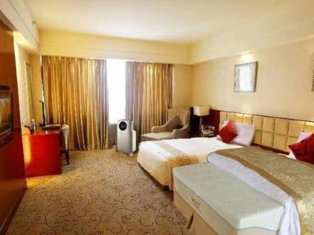 Chengdu Yinsheng International Hotel Supoqiao Extérieur photo