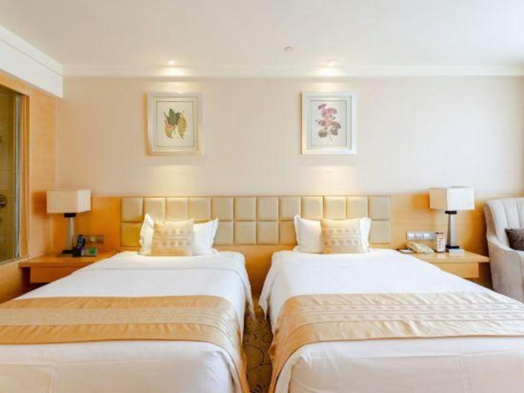 Chengdu Yinsheng International Hotel Supoqiao Extérieur photo