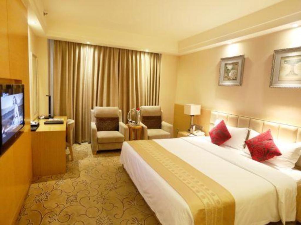 Chengdu Yinsheng International Hotel Supoqiao Extérieur photo