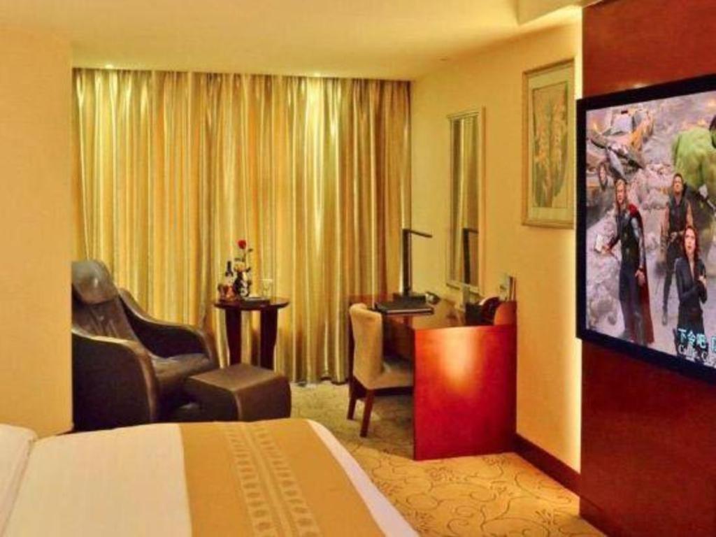 Chengdu Yinsheng International Hotel Supoqiao Extérieur photo