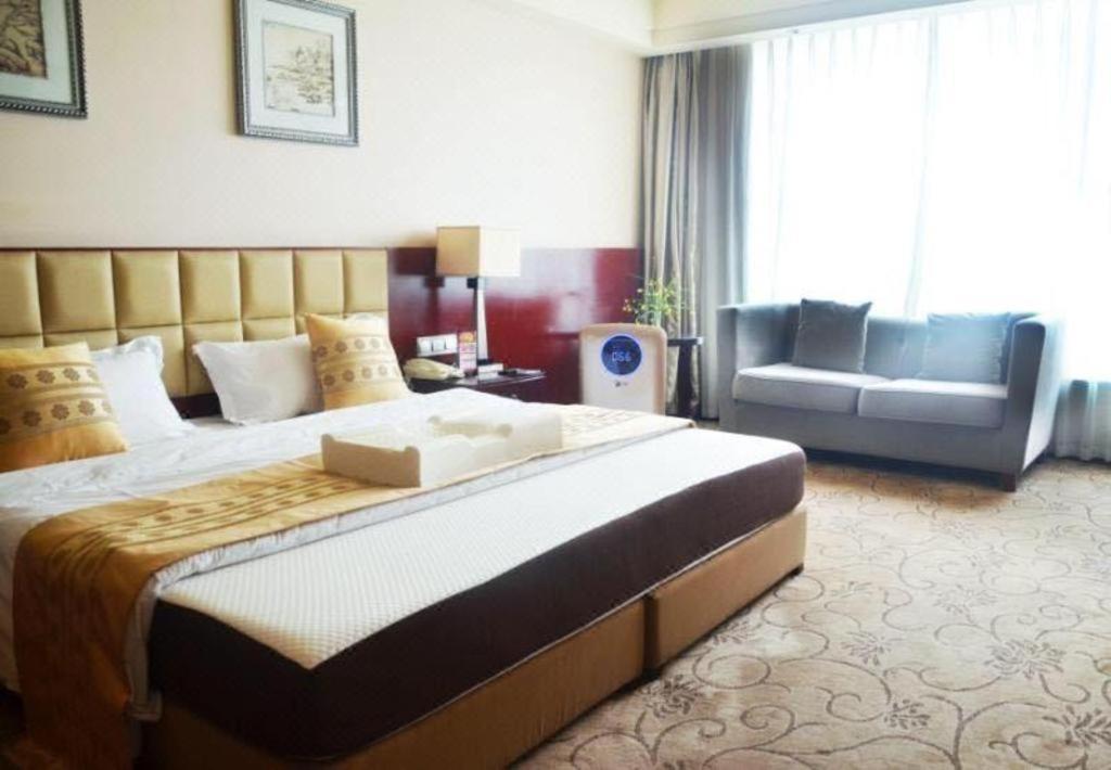 Chengdu Yinsheng International Hotel Supoqiao Extérieur photo